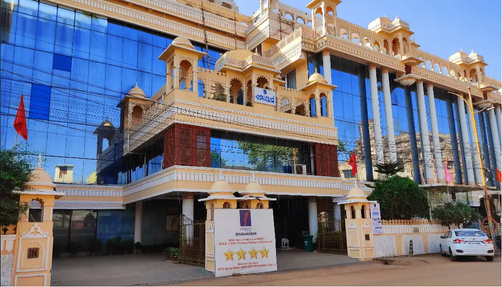 Empires Hotel
